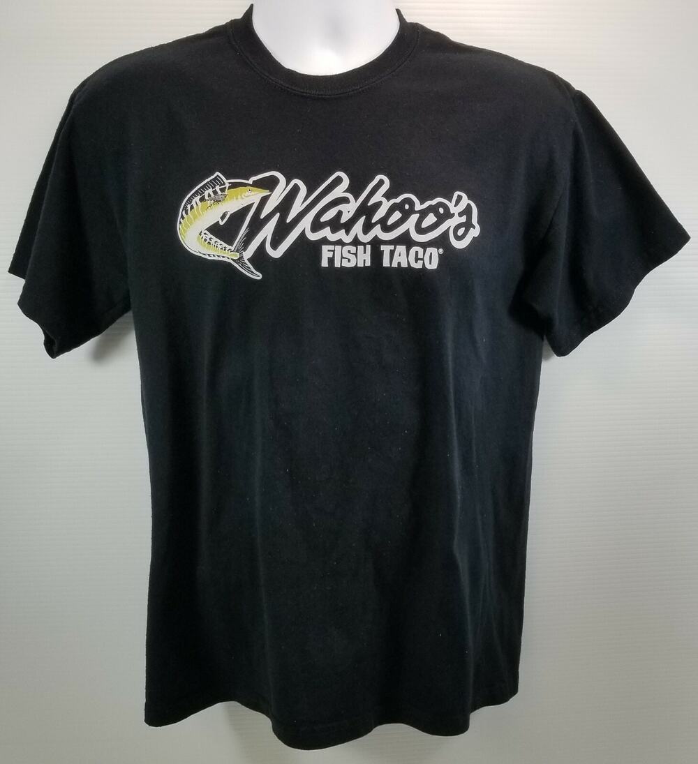 F6) Wahoo's Fish Taco Advertising Men's Black T-Shirt Medium
